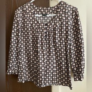 Barrie Pace woman’s blouse size 6 in silk and cute pattern